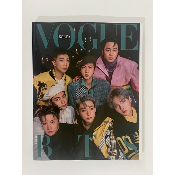 BTS Vogue Korea Jan 2022 Special Edition - Version B - Picture 3 of 11